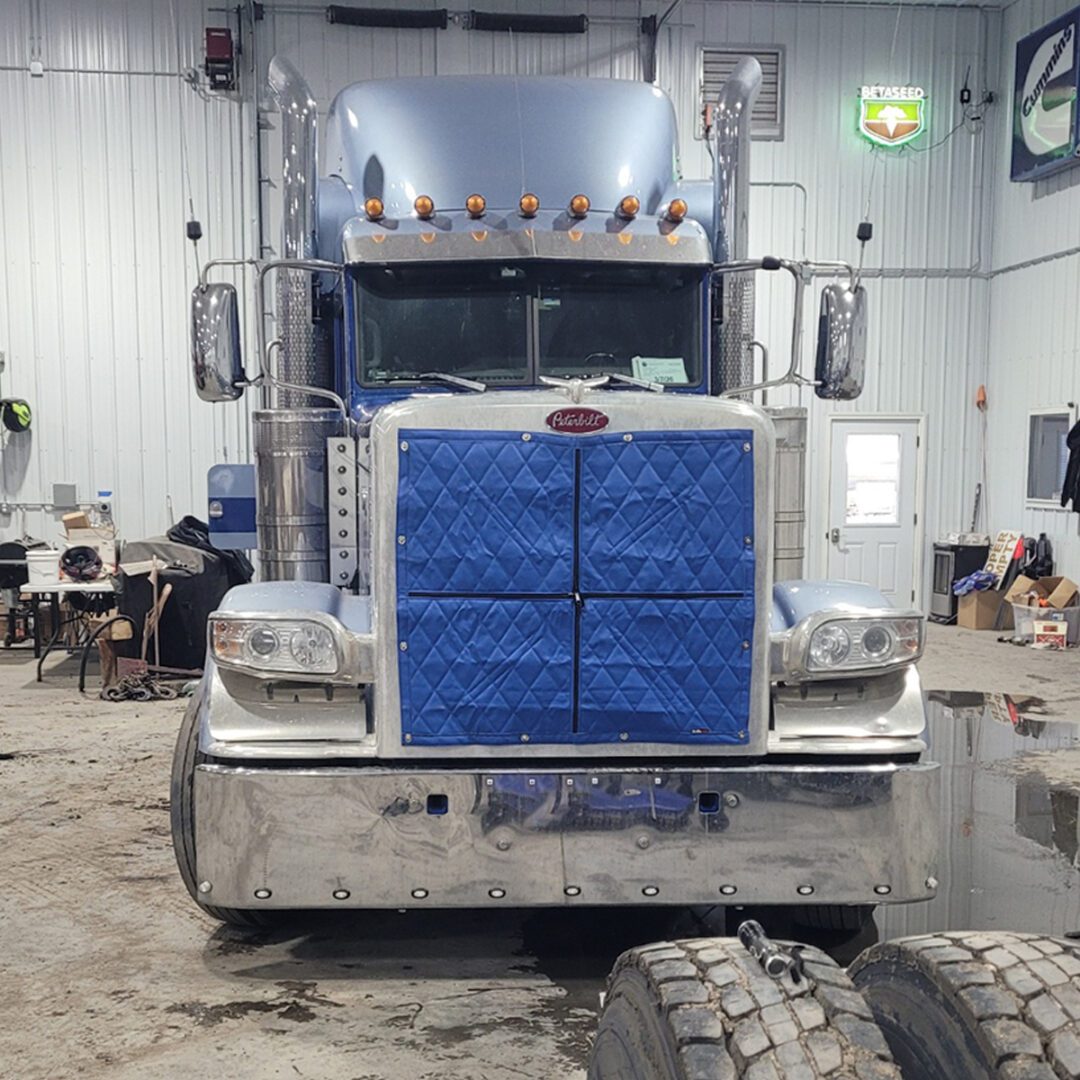 Winter Front: 2-Zip Quilted Style - Image 7