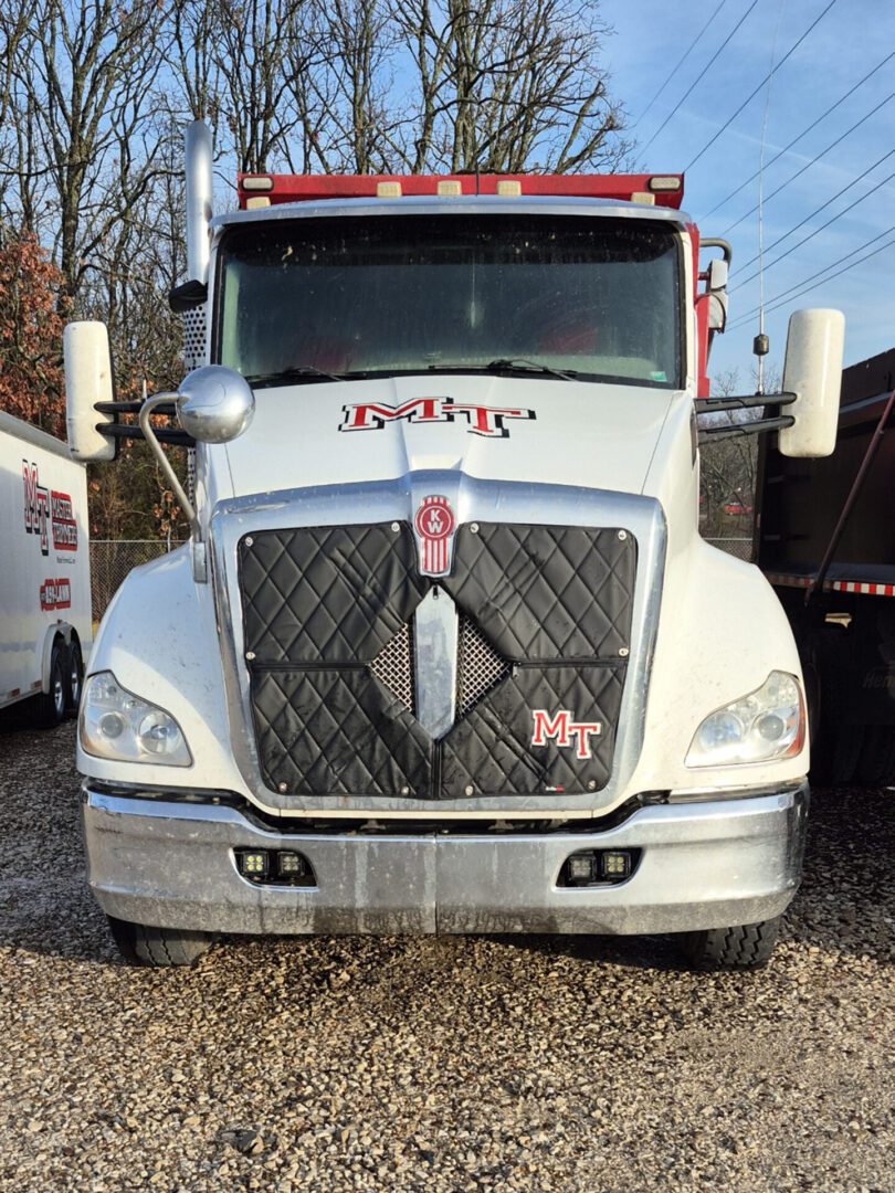 Winter Front: 2-Zip Quilted Style - Image 5